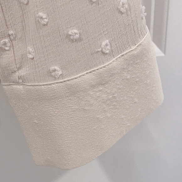 L’AGENCE Perry Silk Blouse - Picture 8 of 12